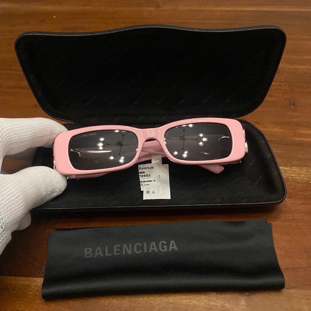 New‼️ Balenciaga Eyewear - Picture 1 of 12